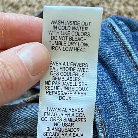 Frame Denim Le High Skinny Button Trim Jeans in Lupin Wash, Size 26 - Picture 8 of 11